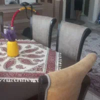 ناهارخوری ۶ نفره کاملا سالم