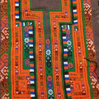 بدن آستین بچگانه