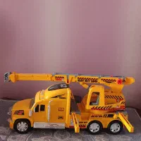 ماشین جرثقیل درحدنو