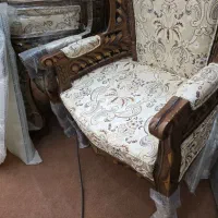 مبلمان چوبی و ویترین چوبی در حد نو|مبلمان خانگی و میز عسلی|اصفهان, سرتاوه|دیوار