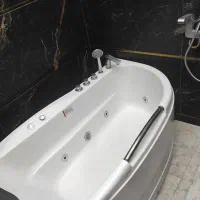 وان جکوزی  در حد نو