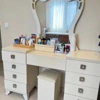 میز آرایش  تمان هایگلاس