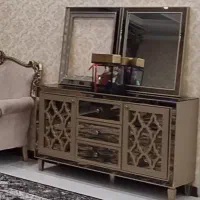 کنسول و آیینه
