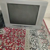 تلویزیون اسنوا با دستگاه دیجیتال