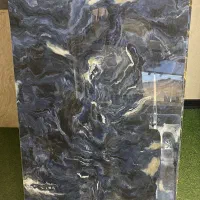 نیازمنده فروشنده و بازاریاب خانم