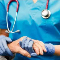 پرستار خانم ۴ ساعت در روز ۶/۵۰۰/۰۰۰