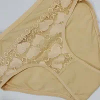 شورت زنانه حراج شد