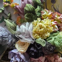 قاب روبان دوزی شده با قاب چوبی|تابلو، نقاشی، عکس|اصفهان, جلفا|دیوار