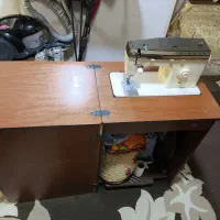 چرخ خیاطی آنتیک و ایتالیایی سینگر اصل