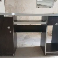 میز کامپیوتر