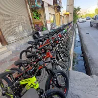 فروشگاه دوچرخه ی مومنی