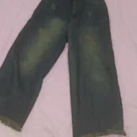 شلوار جین واید بگ و دومی شلوار جین مام فیت