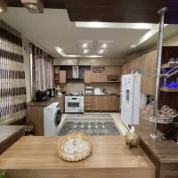 آپارتمان-120-متری-تک-واحدی-فول-خلوت
