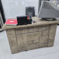 میز مدیریت و صندلی نو