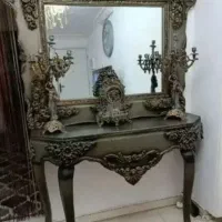 آینه وکنسول شمعدانی وساعت