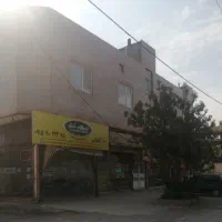 فروش-آپارتمان-همراه-با-مغازه