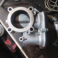 دریچه گاز برقی.