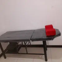 تخت و ترولی آرایشگاه