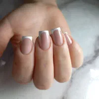 کاشت ناخن تخصصی و کراتین با ماندگاری بالا،تاتو بدن