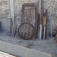 مقداری آهن آلات قوطعی، میلگرد،لوله