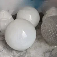 حباب شیشه چراغ قدیمی زیبا و کاملا سالم