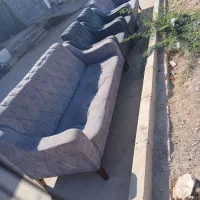 2 عدد قالی و 4 سری مبل فروش فوری|مبلمان خانگی و میز عسلی|اهواز, اهواز|دیوار