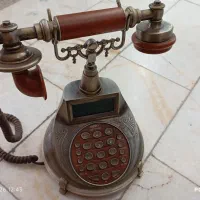 تلفن رومیزی  قدیمی کلکسیونی