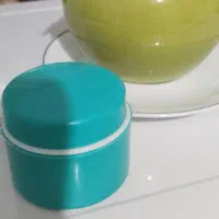 کرم معجزه زیر نظر دکتر داروساز