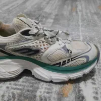 کفش کتانی درحدنو یک تومن سایز ۴۲یا ۴۱|کیف، کفش، کمربند|کوهدشت, |دیوار