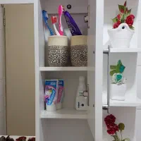 آینه باکس دار سرویس بهداشتی