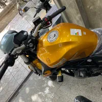 بنلی ۳۰۰ دو سیلندر در حد صفر|موتورسیکلت|اصفهان, عسگریه|دیوار