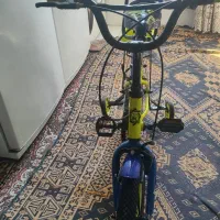 دوچرخه ۱۶|دوچرخه، اسکیت، اسکوتر|قدس, شهر‌قدس|دیوار