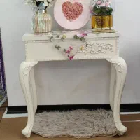 کنسول دکوری سفید