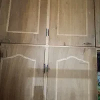 کمد دیواری  عکس جنبه تزئینی دارد