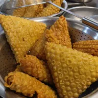 همکار یا خانم