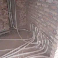 ساختمان و بازسازی ساختمان