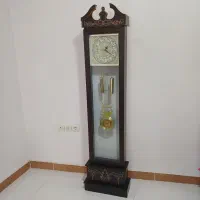 ساعت ایستاده