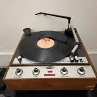 گرام PHILIPS|کلکسیون اشیاء عتیقه|تهران, کرمان|دیوار