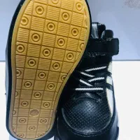 بوت بچگانه ادیداس|کفش و لباس بچه|کرج, شهرک صدف|دیوار