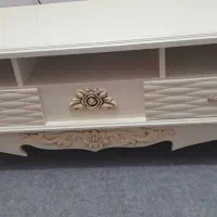 مبل و میز تلویزیون