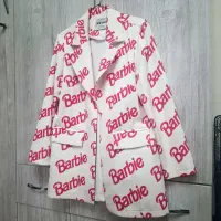 فروش تعدادی کُت و پالتو