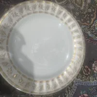 تعدادی بشقاب