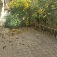 سرپرست خوابگاه دخترانه