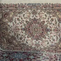 سه جفت پشتی کاملا نو و سالم جفتی ۵۰۰