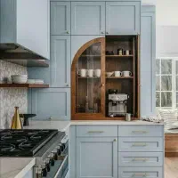 کابینت به همراه کافه بار و دکوری