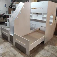 تخت خواب دو طبقه سه نفره