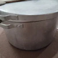 دیگ بزرگ