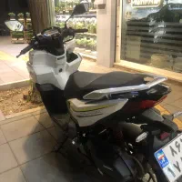 هندا واریو کلیک ۱۸۰