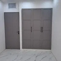 درب چوبی اتاقی و کمدی