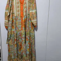 پیراهن|لباس|رشت, استادسرا|دیوار